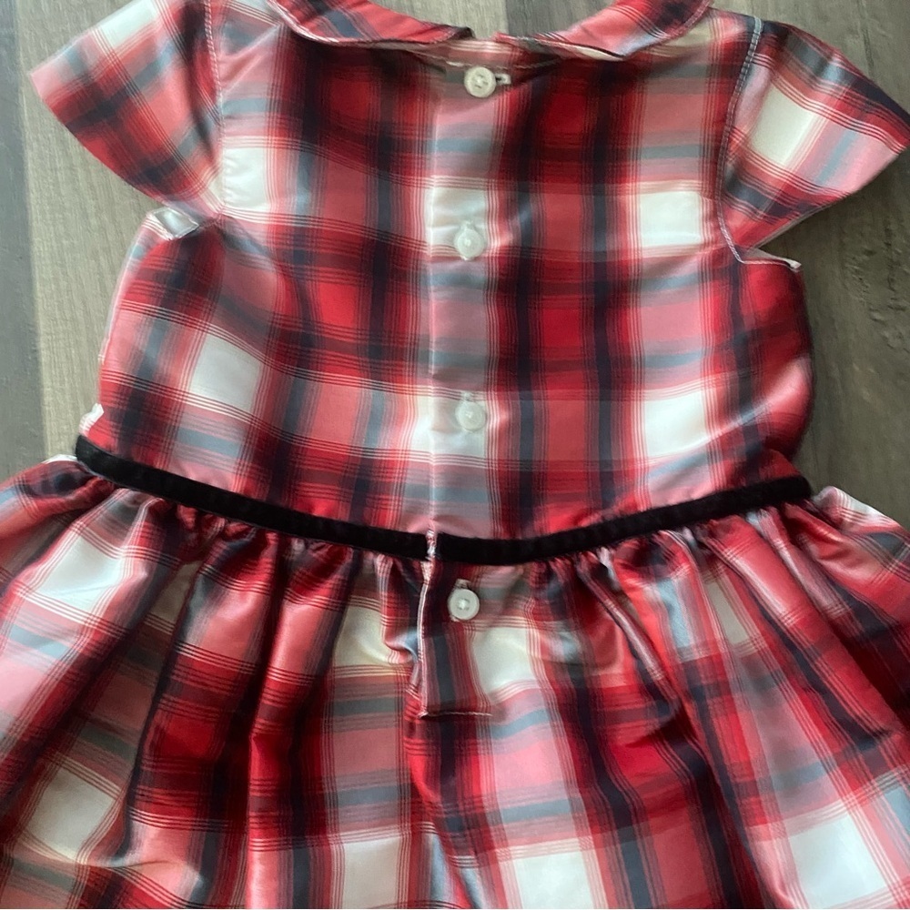 Carter,s girl dress size 24 Months - Picture 6 of 6